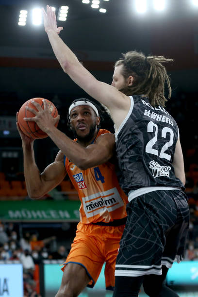 口临近关闭 口临近关闭