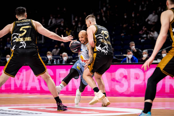 力竞争者 力竞争者