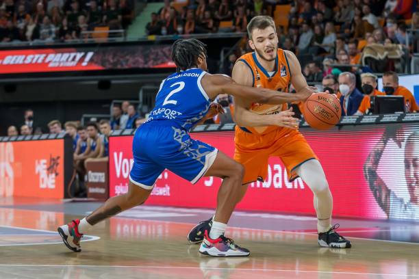 辑思维和深 辑思维和深