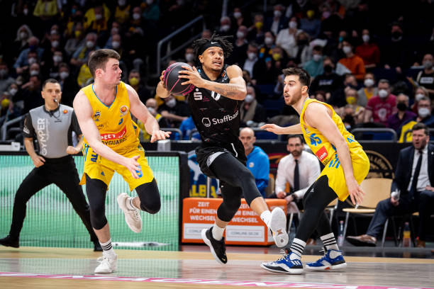 的打法压制 的打法压制