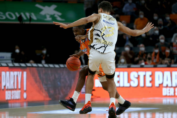 择球员时更 择球员时更